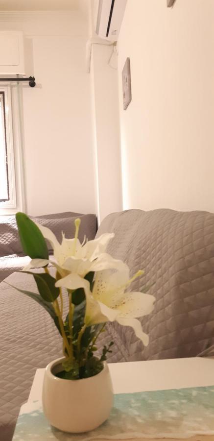 Luxury Apartment Near Metro By Hospitality Gr Atena Exterior foto